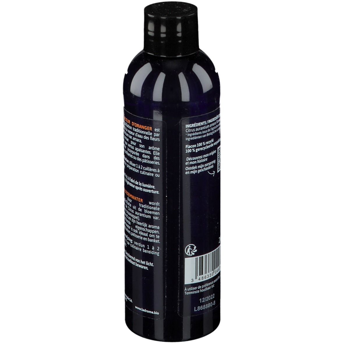 Achterkant van de fles. Tekst in het Frans en Nederlands. Bio-label. Zwarte dop. Donkerblauwe fles.