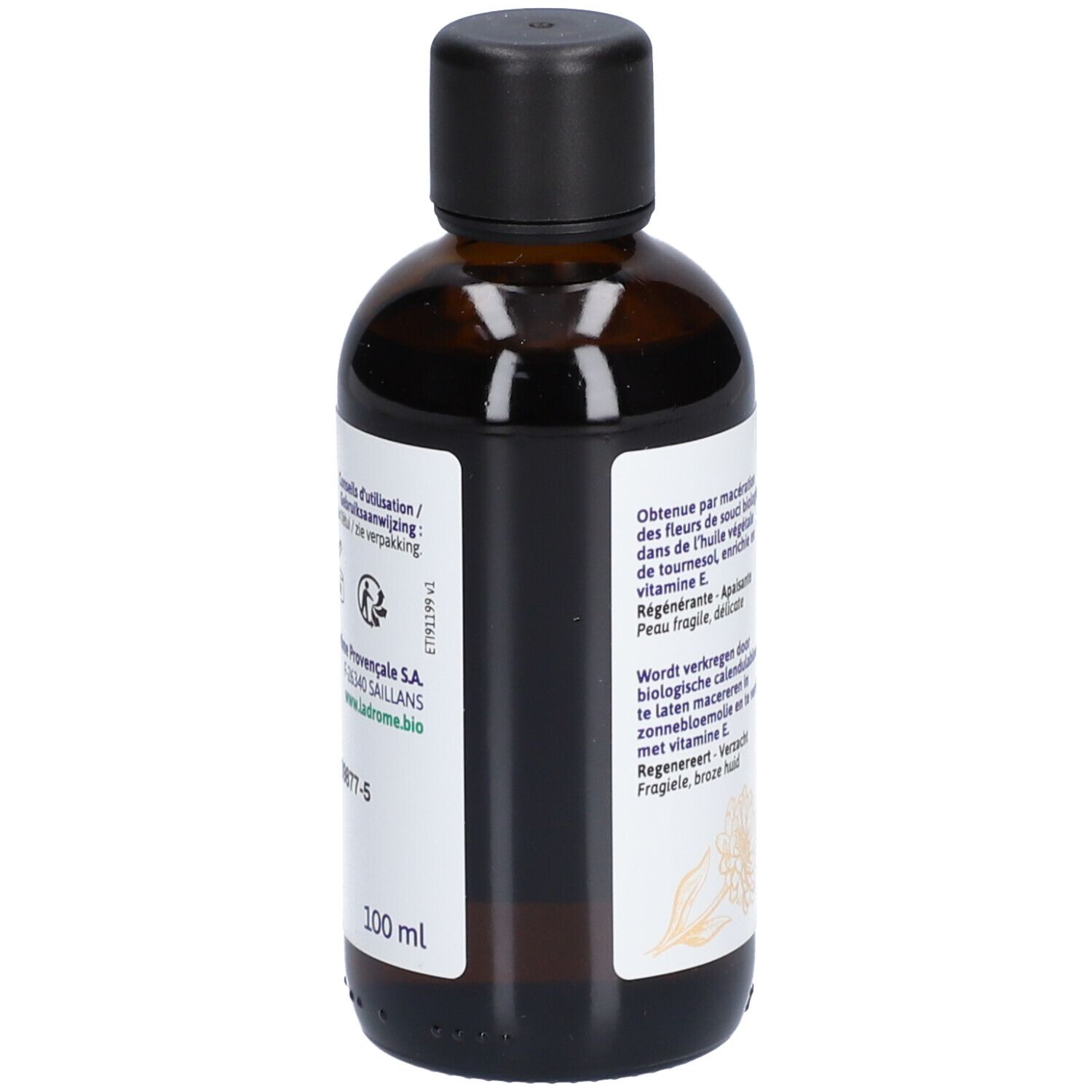 Bruine glazen fles met zwarte dop. Etiket met productinfo en volumeaanduiding.