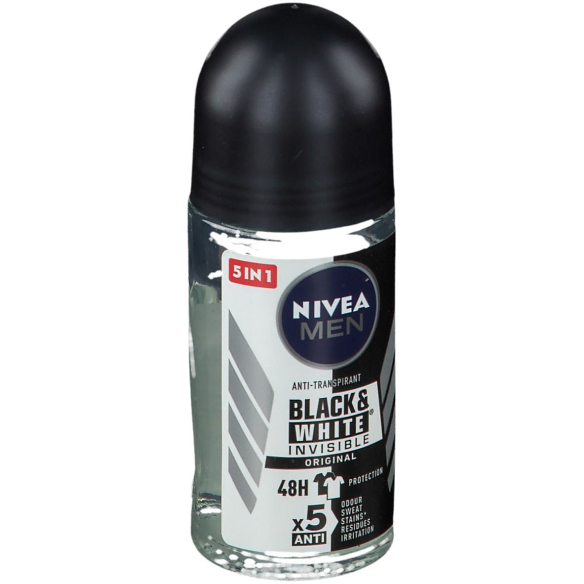 Deo roller met zwarte dop. Opschrift: NIVEA MEN, Black & White Invisible, 48u bescherming, 5 in 1 Anti.