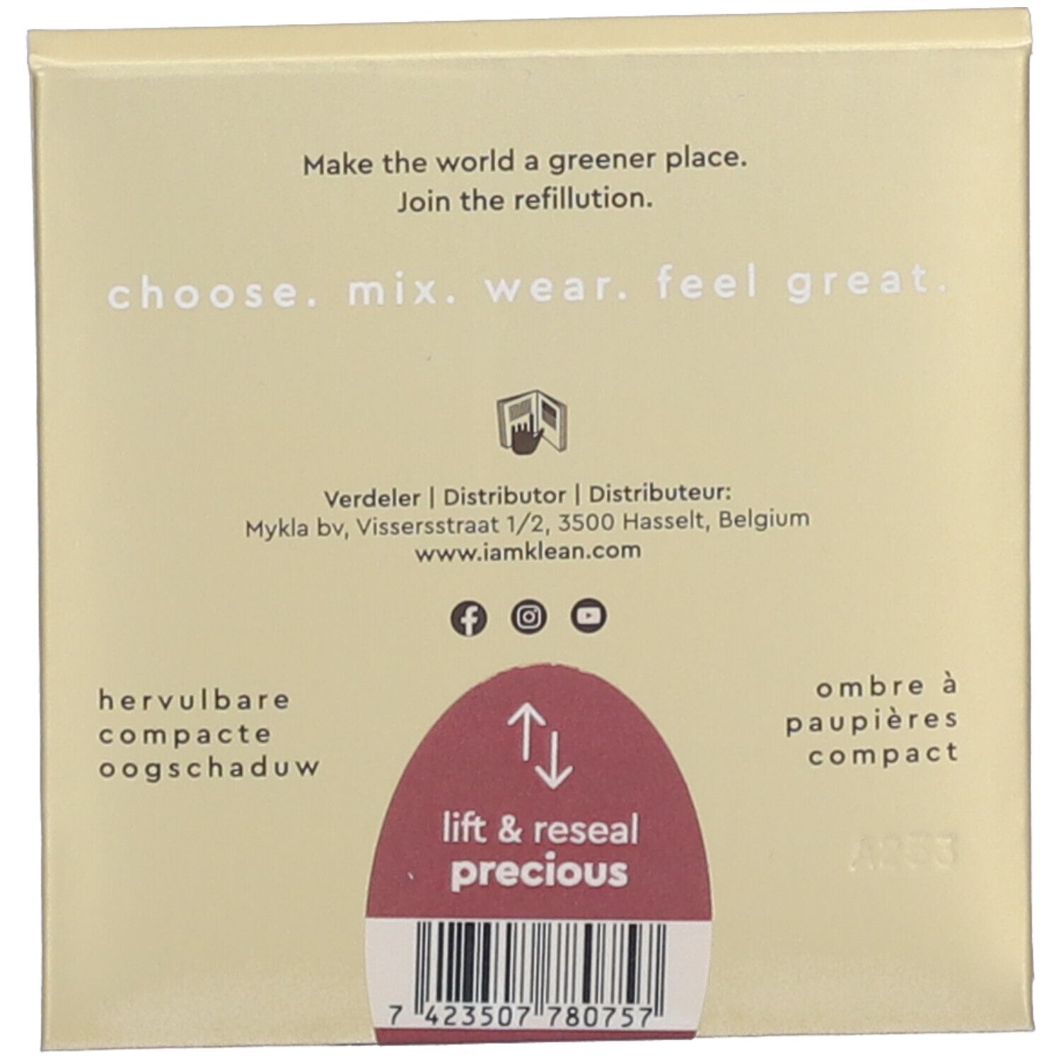 Rückseite der Lidschattenverpackung. Text: choose. mix. wear. feel great. Mit Barcode und Aufschrift: lift & reseal precious.