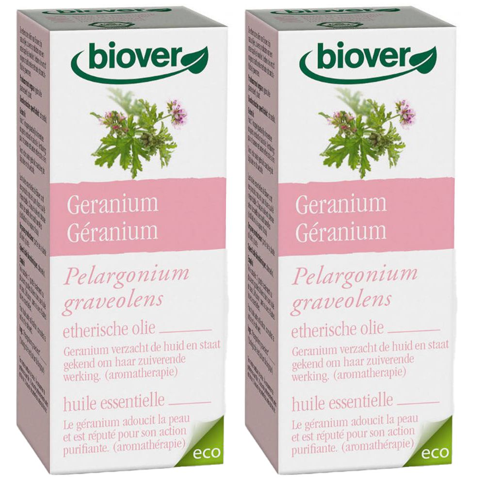 Zwei weiße Kartons mit dem Logo von biover. Aufdruck: Geranium, Pelargonium graveolens, ätherisches Öl. Mit Eco-Siegel.