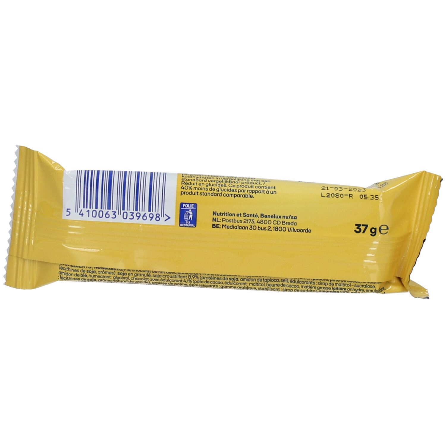 Emballage de barre jaune avec code-barres, texte et indication 37g. Inscriptions : 21-03-2023, L2080-R 05:35.