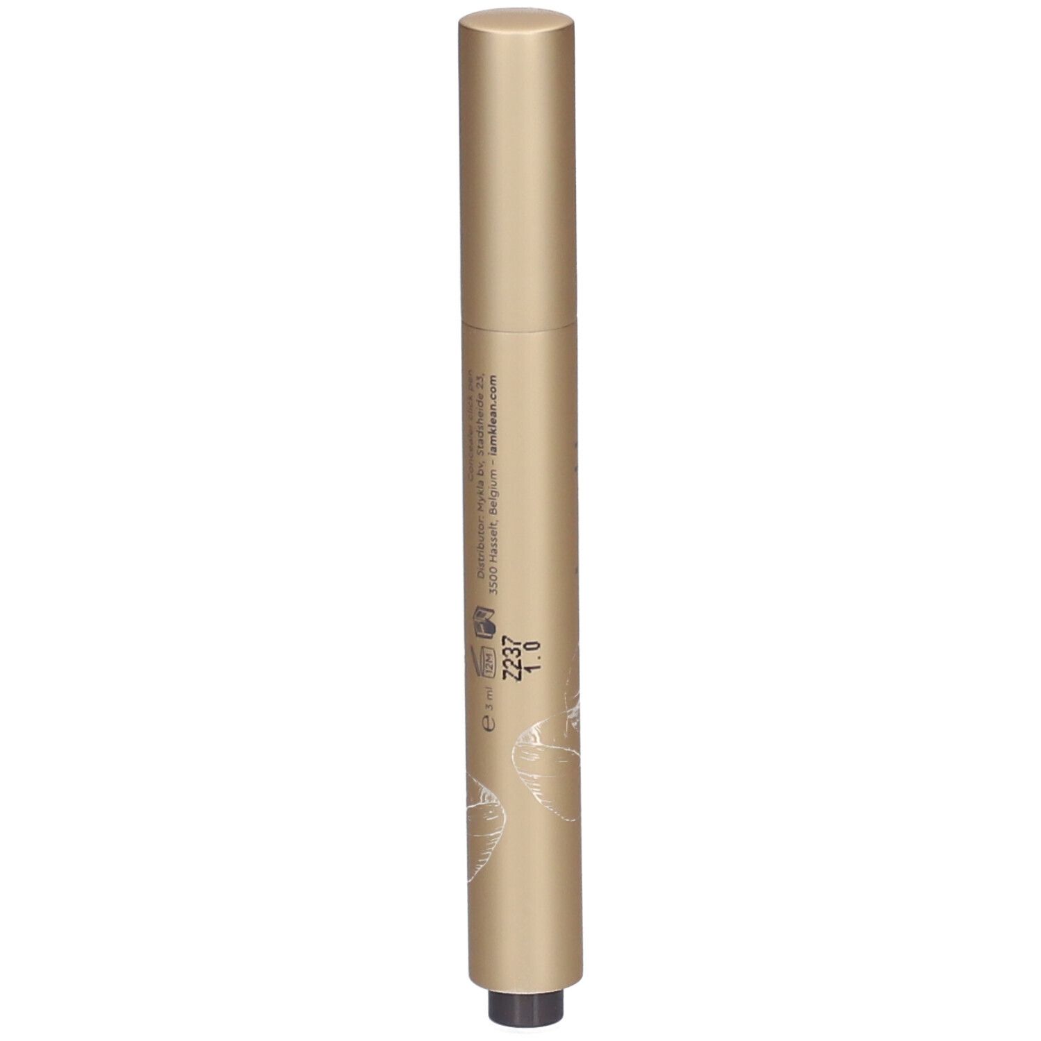 Goldfarbener Concealer-Stift. Aufschrift: i.am.klean flashlight concealer. Floral-Dekor. Schwarze Spitze. Details.