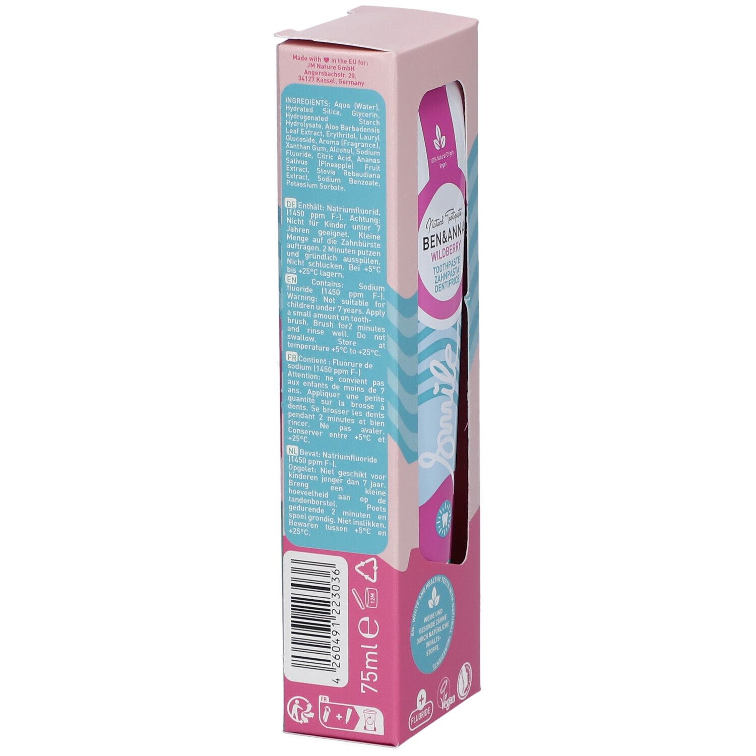 Rückseite der Zahnpasta-Verpackung. Text in mehreren Sprachen, Inhaltsstoffe und Logos. Rosa-weißes Design mit Wellenmuster.