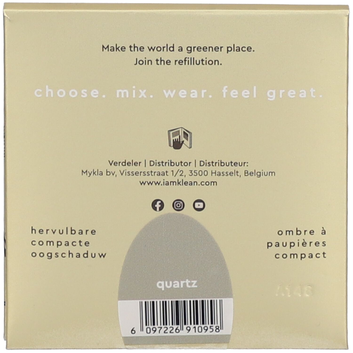 Achterkant van de oogschaduwverpakking. Tekst: 'choose. mix. wear. feel great.' Productnaam: Quarz. Streepjescode en contactgegevens.