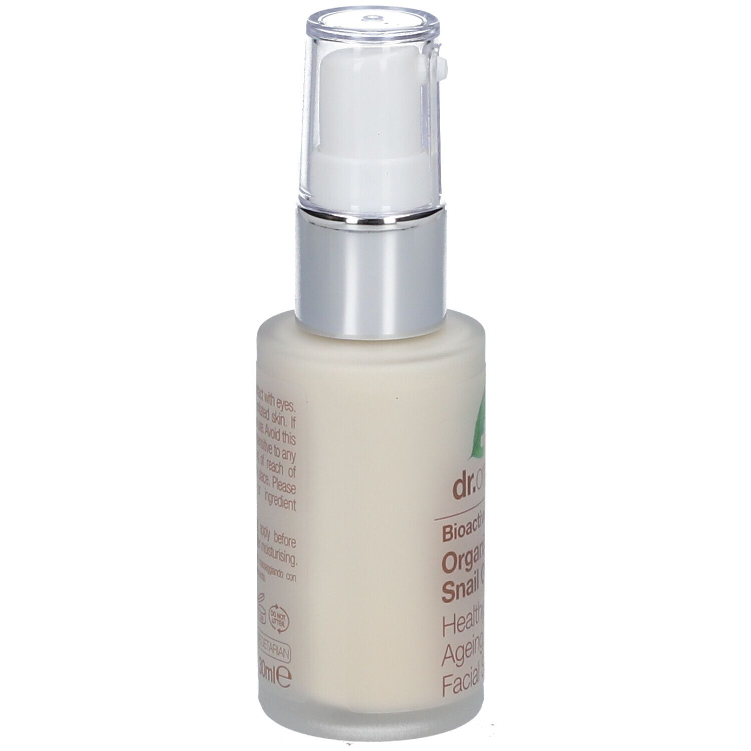 Rückseite einer Creme-Serum-Flasche mit Pumpe. Text: Bioaktive Hautpflege, Organic Snail Gel, Healthy Ageing Facial Serum. Inhaltsstoffe.