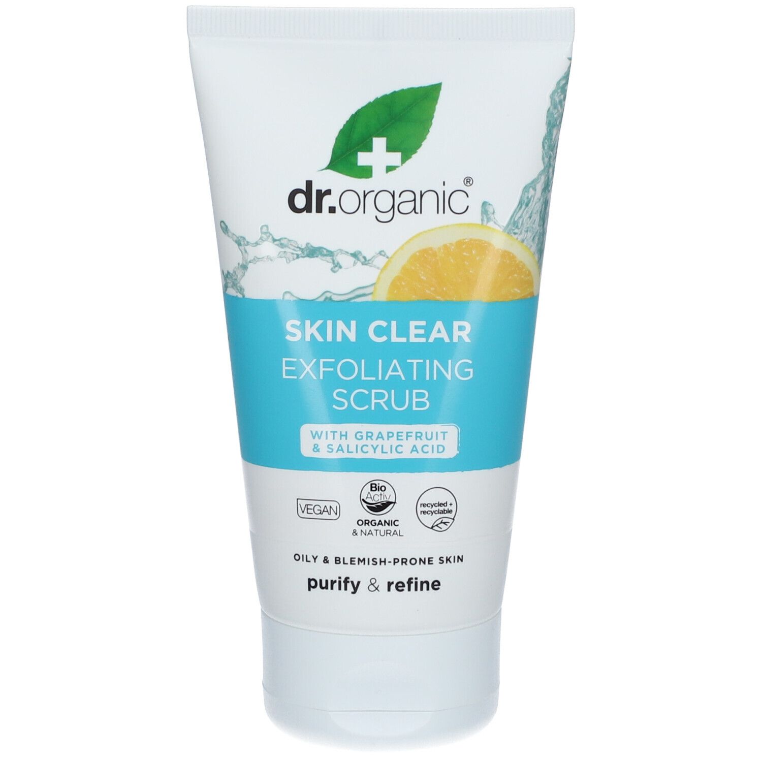 Tube de gommage Skin Clear dr.organic. Inscription: Exfoliating Scrub. Avec pamplemousse et acide salicylique. Vegan.