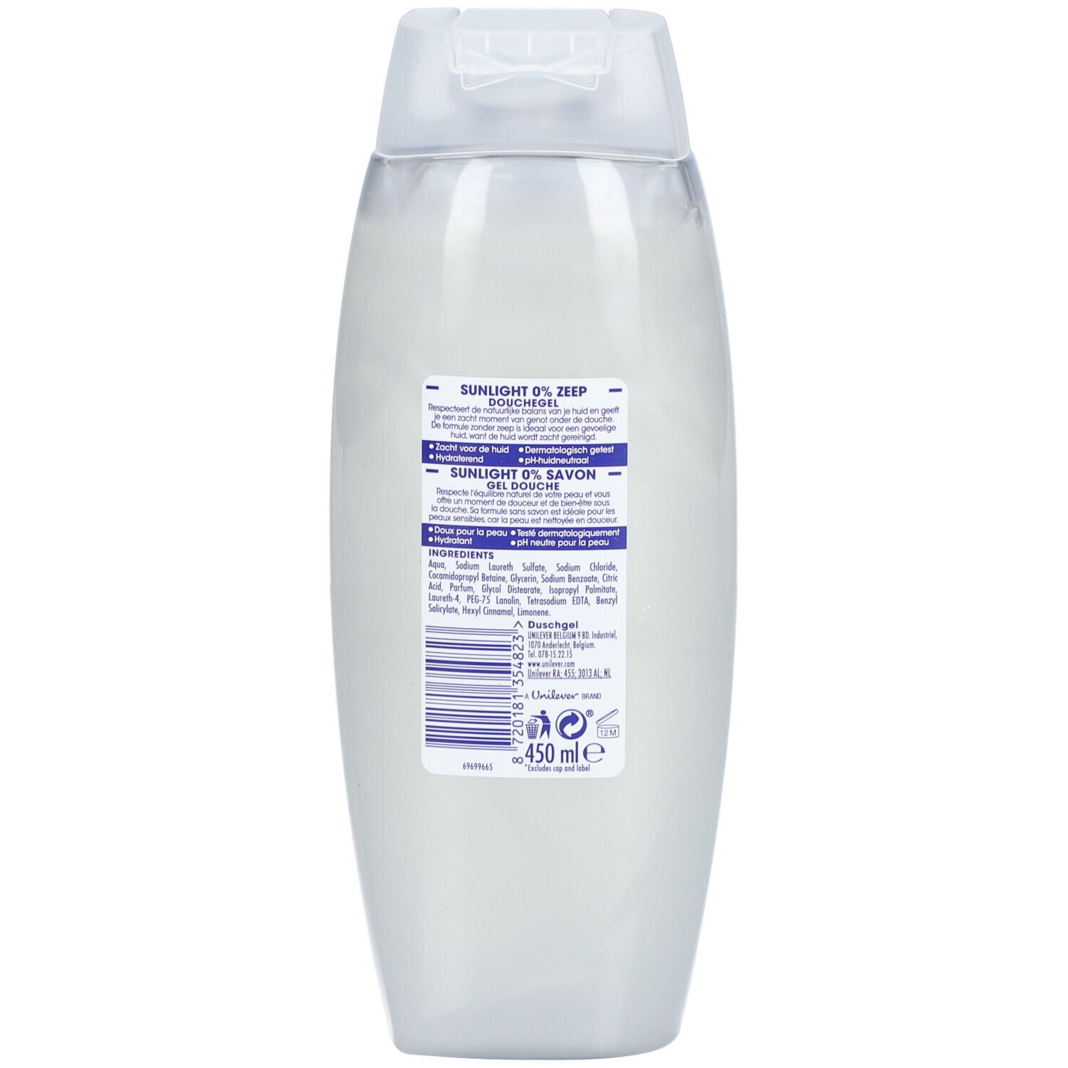 Achterkant van een transparante fles. Tekst in het Duits, Nederlands en Frans. Streepjescode en volume-aanduiding 450 ml.