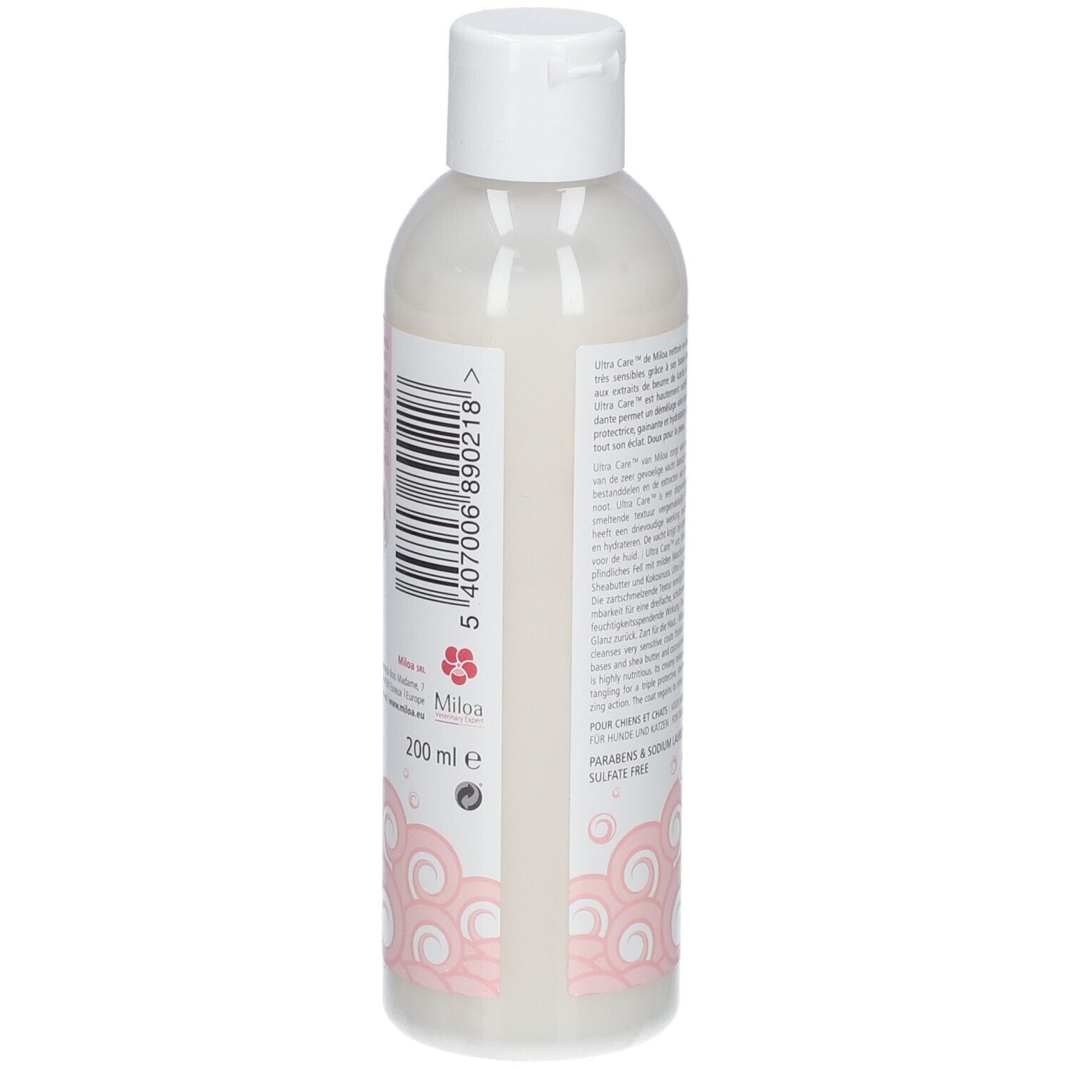 Rückseite der Shampoo-Flasche. Produktinformationen, Barcode, Logo und Volumenangabe.