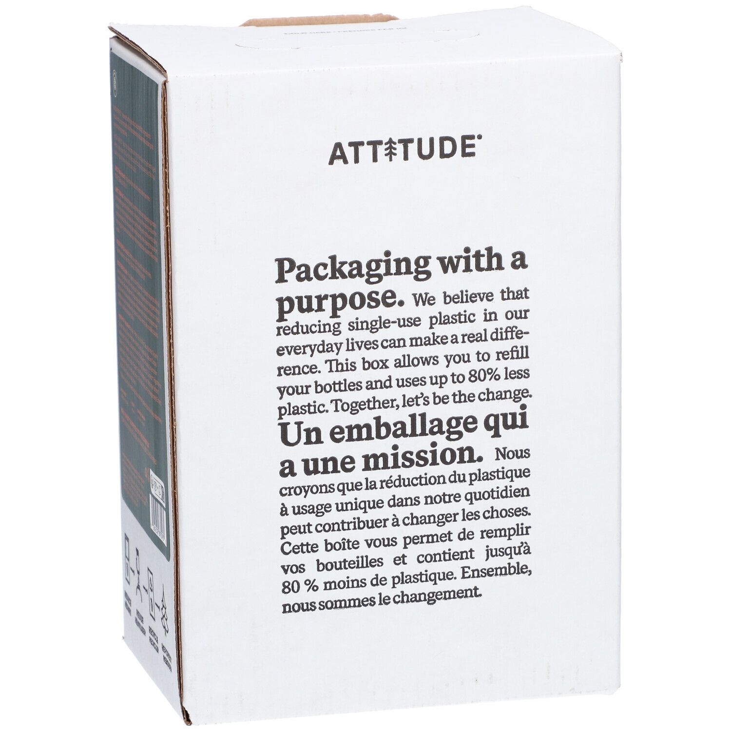 Boîte blanche avec logo "ATTITUDE" et texte sur l'emballage durable.