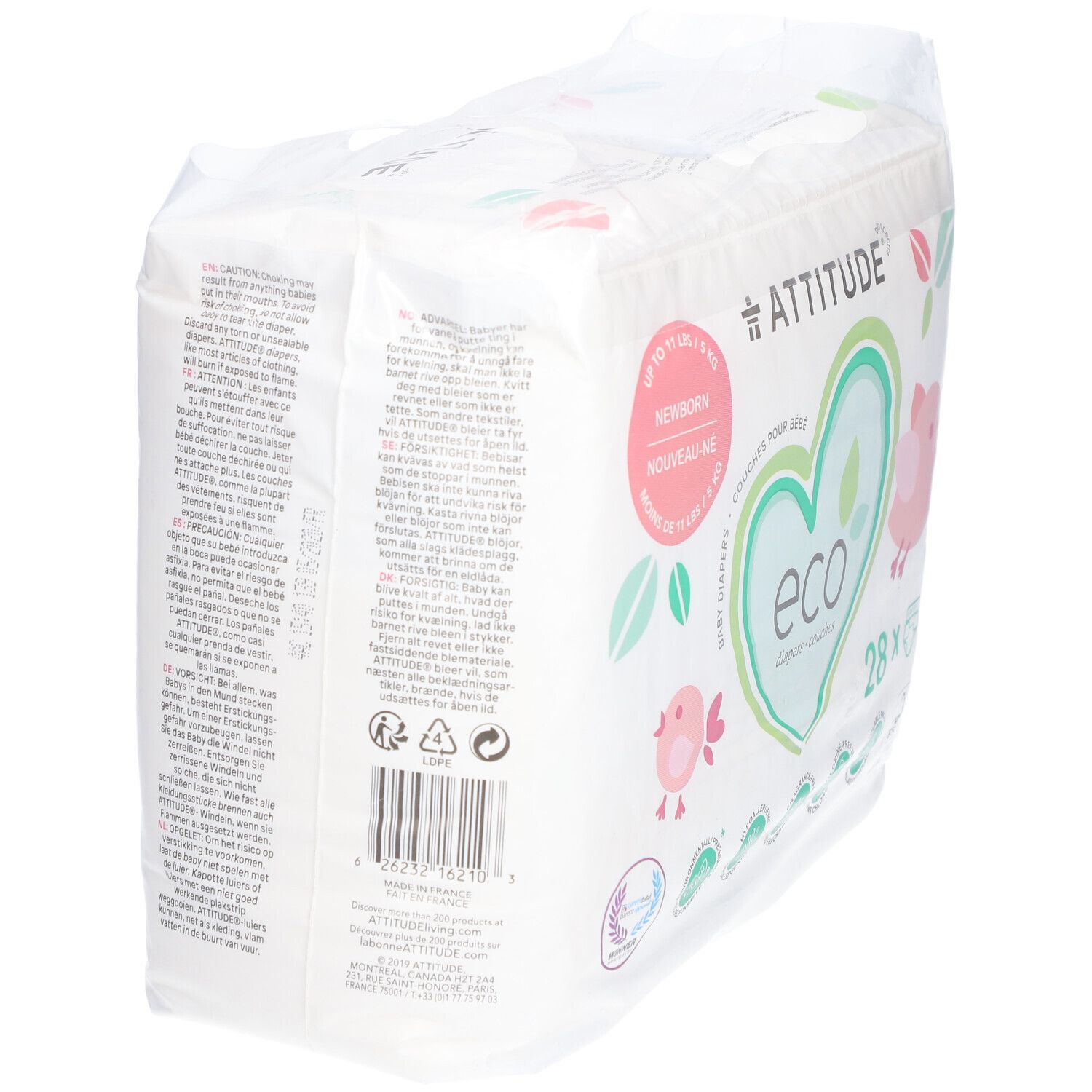 Windelpackung mit 28 Windeln für Neugeborene. Marke: Attitude Eco. Rückseite der Verpackung mit Texten und Logos.