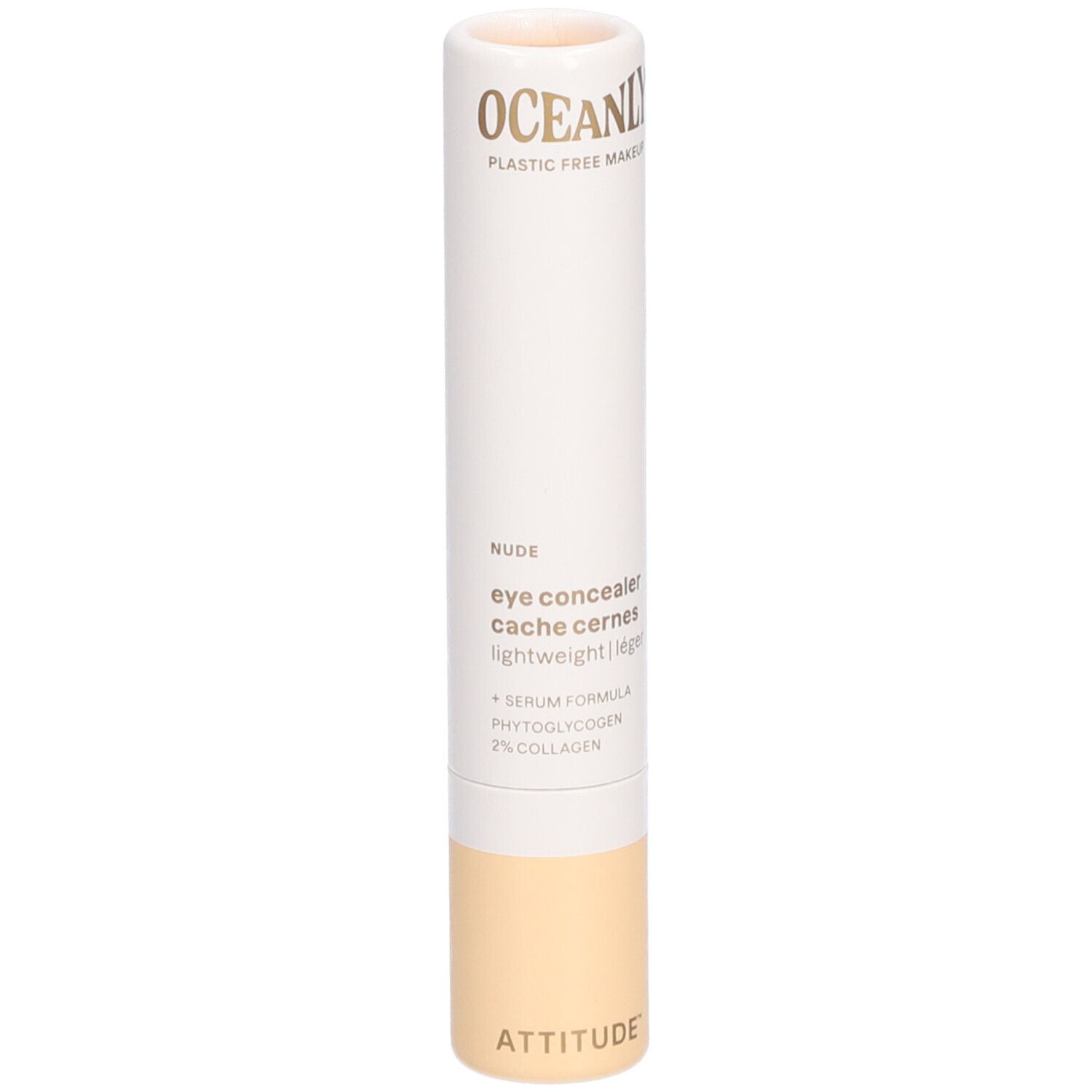 Bâton beige avec étiquette blanche. Texte: OCEANLY, eye concealer, ATTITUDE.