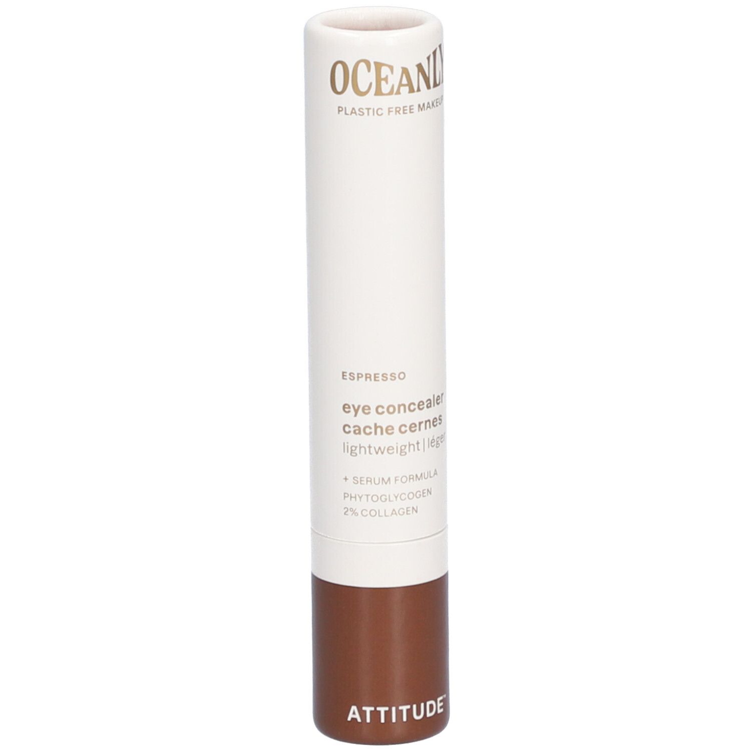 Cilindrische oogconcealer. Witte behuizing, bruine basis. Opschriften: OCEANLY, ATTITUDE, Espresso, eye concealer.