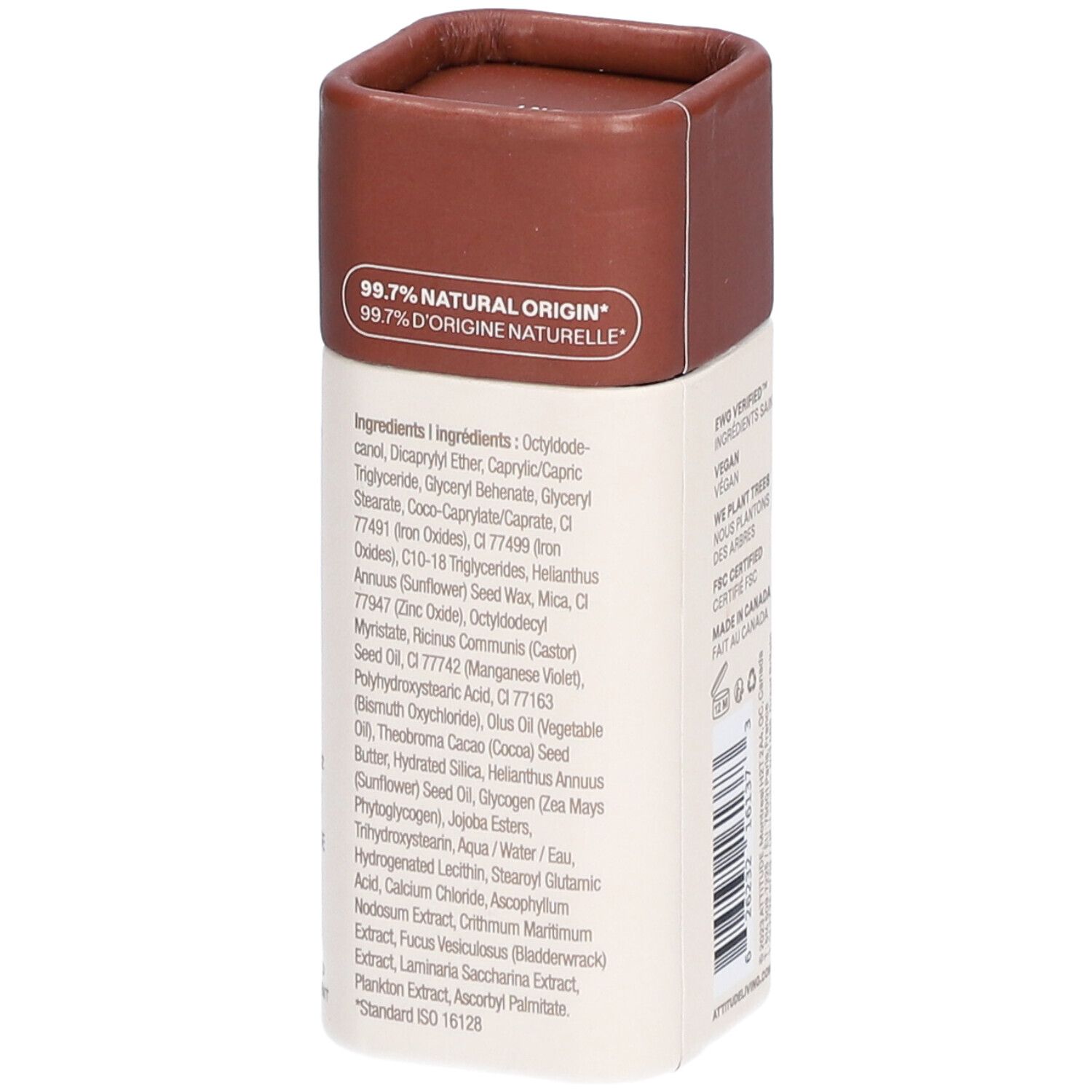 Bronzer-stick met bruin deksel. Tekst: 99,7% NATURAL ORIGIN. Ingrediëntenlijst. Merk: ATTITUDE, OCEANLY.