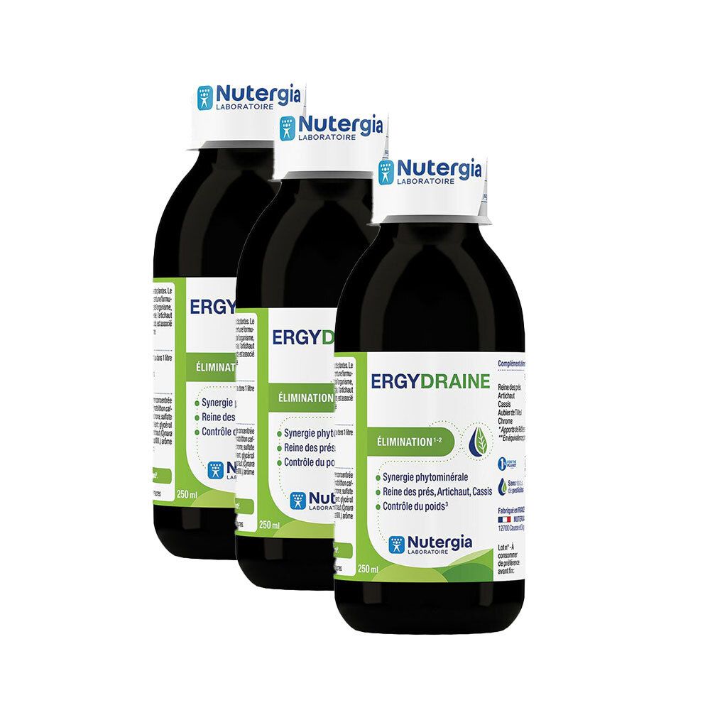 Trois flacons de Nutergia Ergydraine. Liquide noir dans des bouteilles en verre brun. Bouchon blanc avec logo. Étiquettes vertes et blanches avec texte.