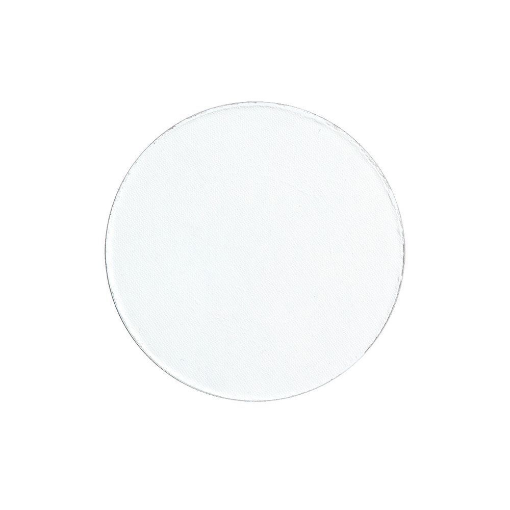 Runde, transparente Puder-Nachfüllung. Klare, durchsichtige Form.