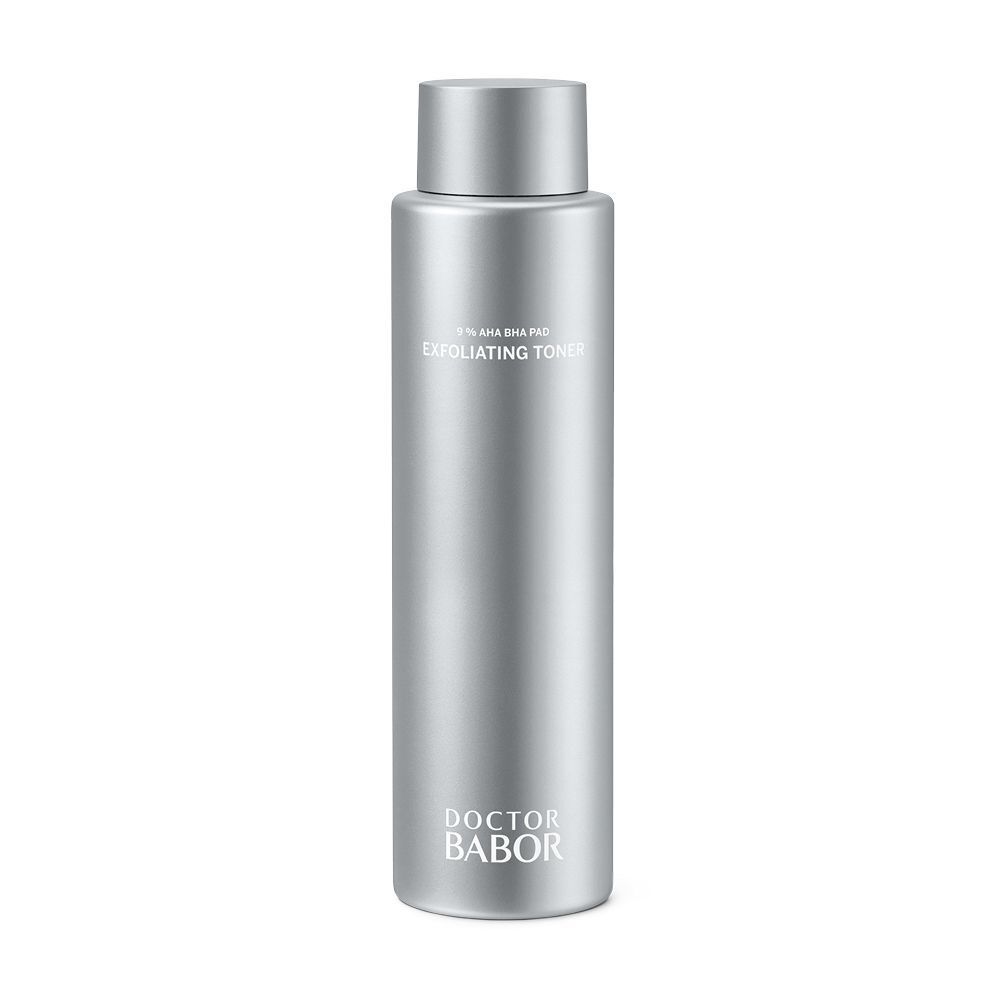 Flacon argenté avec bouchon à vis. Inscription : Exfoliating Toner, Doctor BABOR.