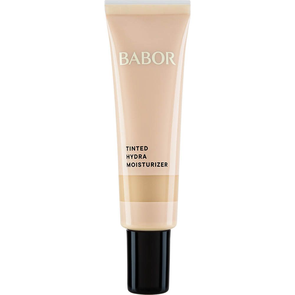 BABOR® Tinted Hydra Moisturizer Tube. Beige Tube mit schwarzem Pumpkopf. Text: TINTED HYDRA MOISTURIZER.