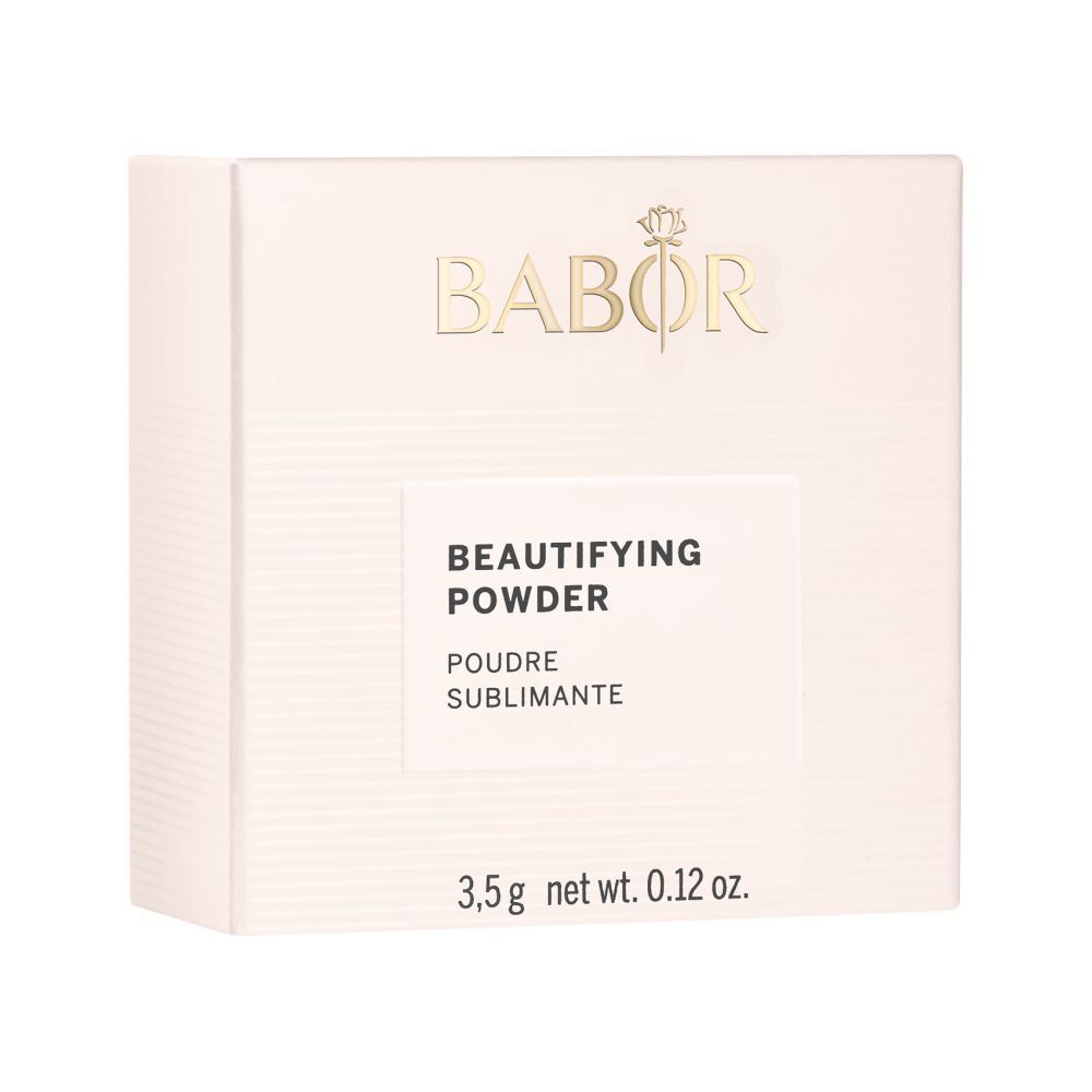 Beige Verpackung mit Babor-Logo und Produktinformationen. Text: BEAUTIFYING POWDER, 3,5 g net wt. 0.12 oz.