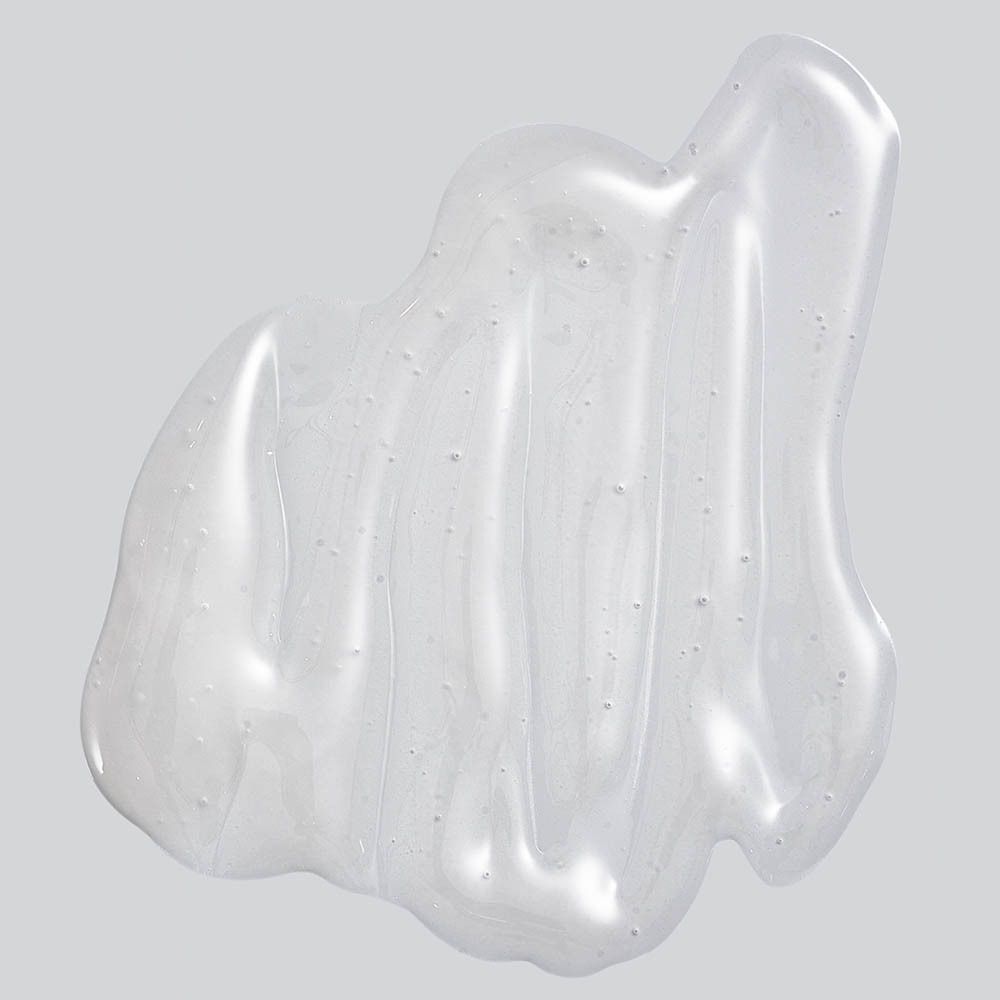 Nahaufnahme einer transparenten Gel-Substanz. Auf hellem Hintergrund.