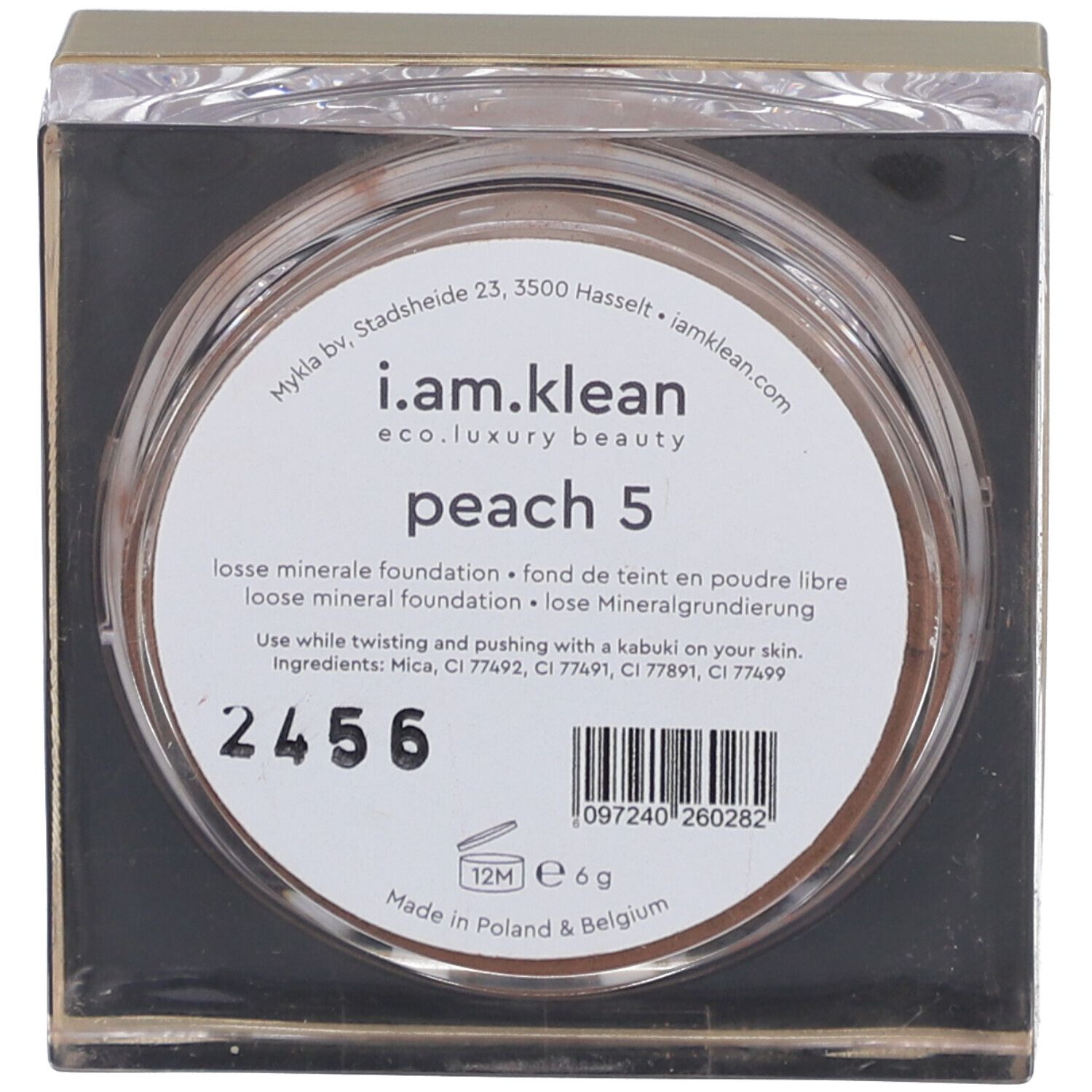 Contenant rond de maquillage minéral en poudre. L'étiquette indique 'peach 5' et 'i.am.klean'. Comprend un code-barres et un numéro de lot.