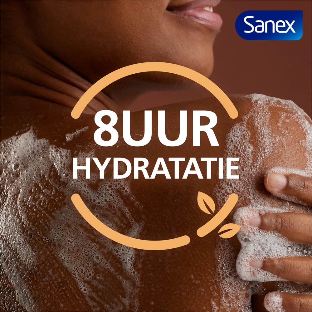 Persoon met schuim op de rug. Tekst: 8 uur hydratatie. Sanex-logo rechtsboven.