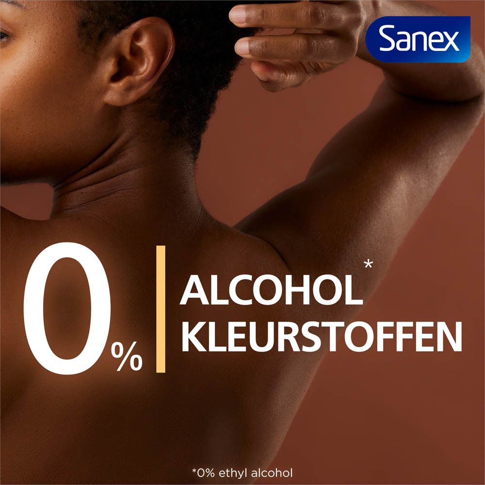 Close-up van een oksel. Tekst: 0% Alcohol, kleurstoffen.