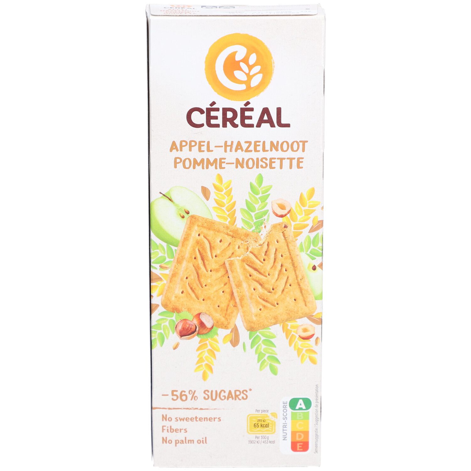 Boîte de céréales Céréal Pomme-Noisette. Inscriptions : -56% de sucres, sans édulcorants, fibres, huile de palme. Note A. Illustration de biscuits, pommes et noix.