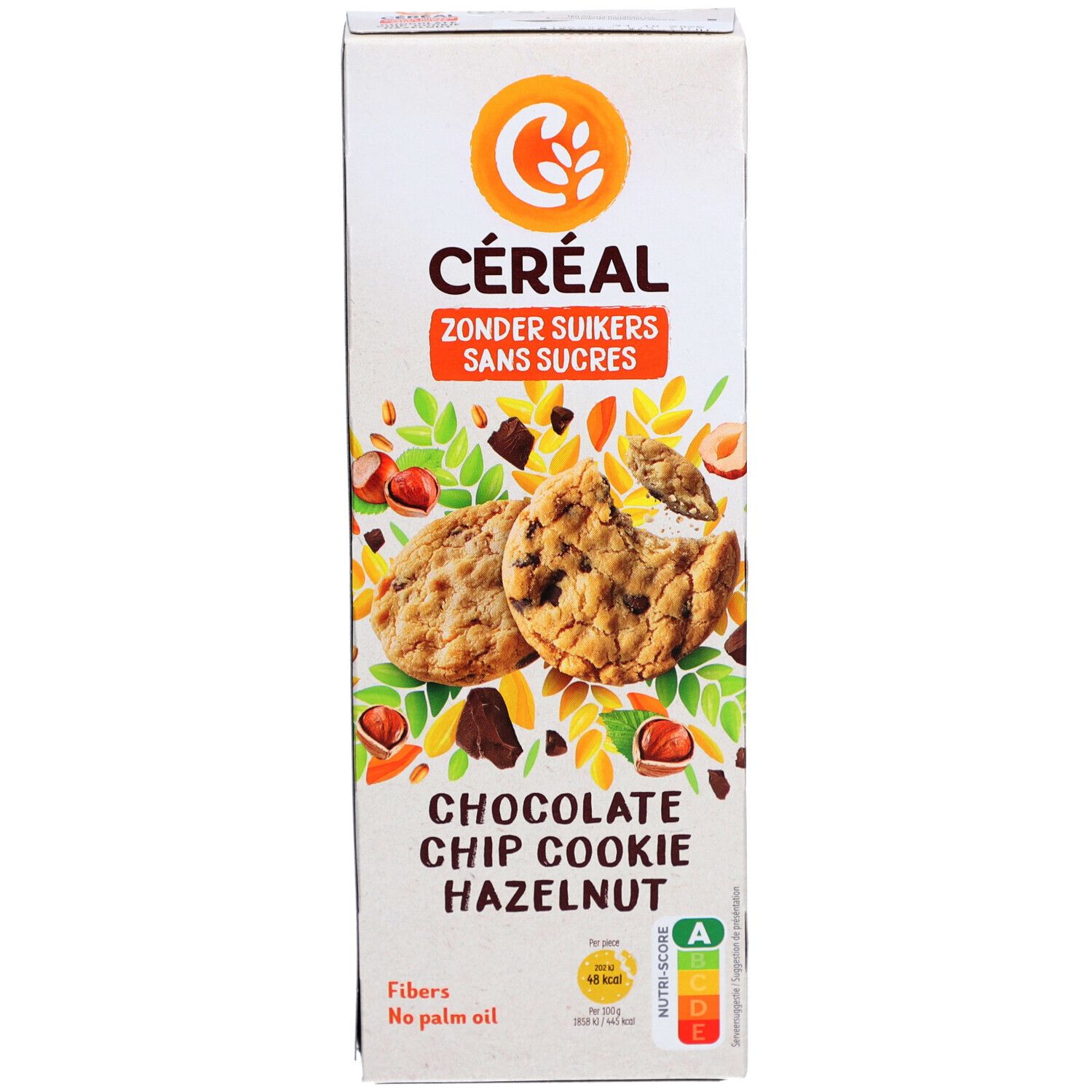 Boîte Céréal avec cookies pépites de chocolat et noisettes. Inscription : Céréal, Zonder Suikers, Sans Sucres, Chocolate Chip Cookie Hazelnut. Avec tableau nutritionnel.