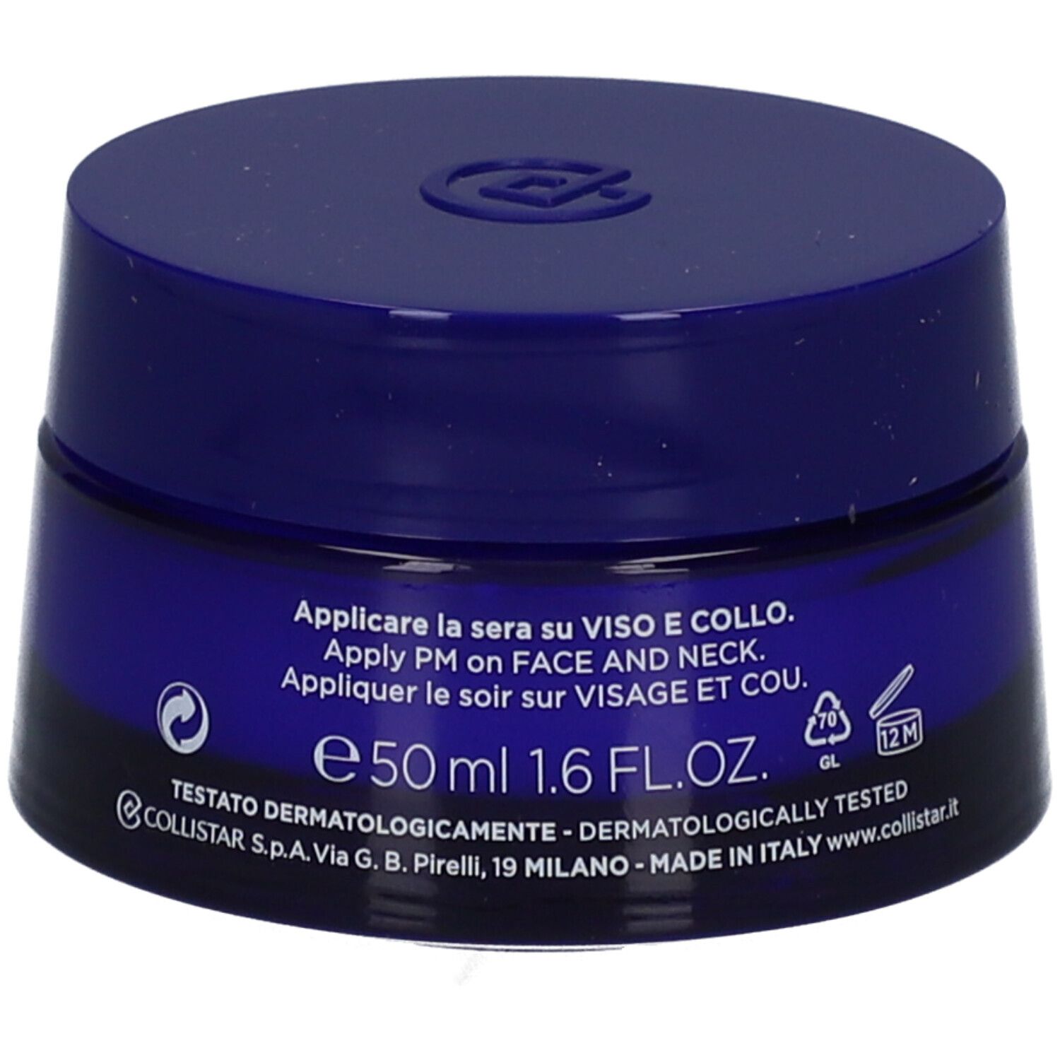 Dunkelblaue Creme-Dose. Aufschrift: 50 ml 1.6 FL.OZ. Text: Applicare PM su VISO E COLLO. 12M-Symbol.