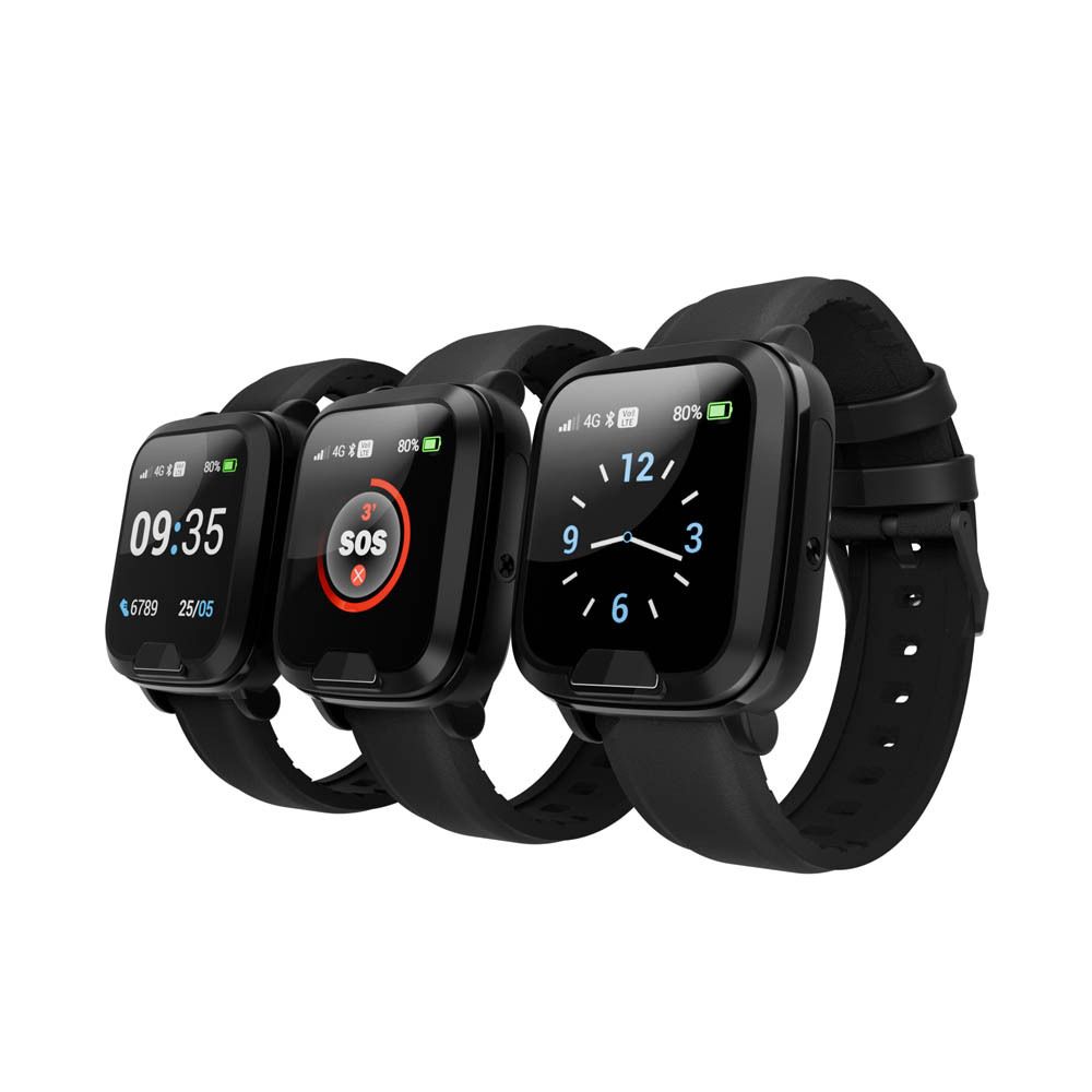 Trois montres connectées noires avec bracelets noirs. Affichages avec heure et fonction SOS.