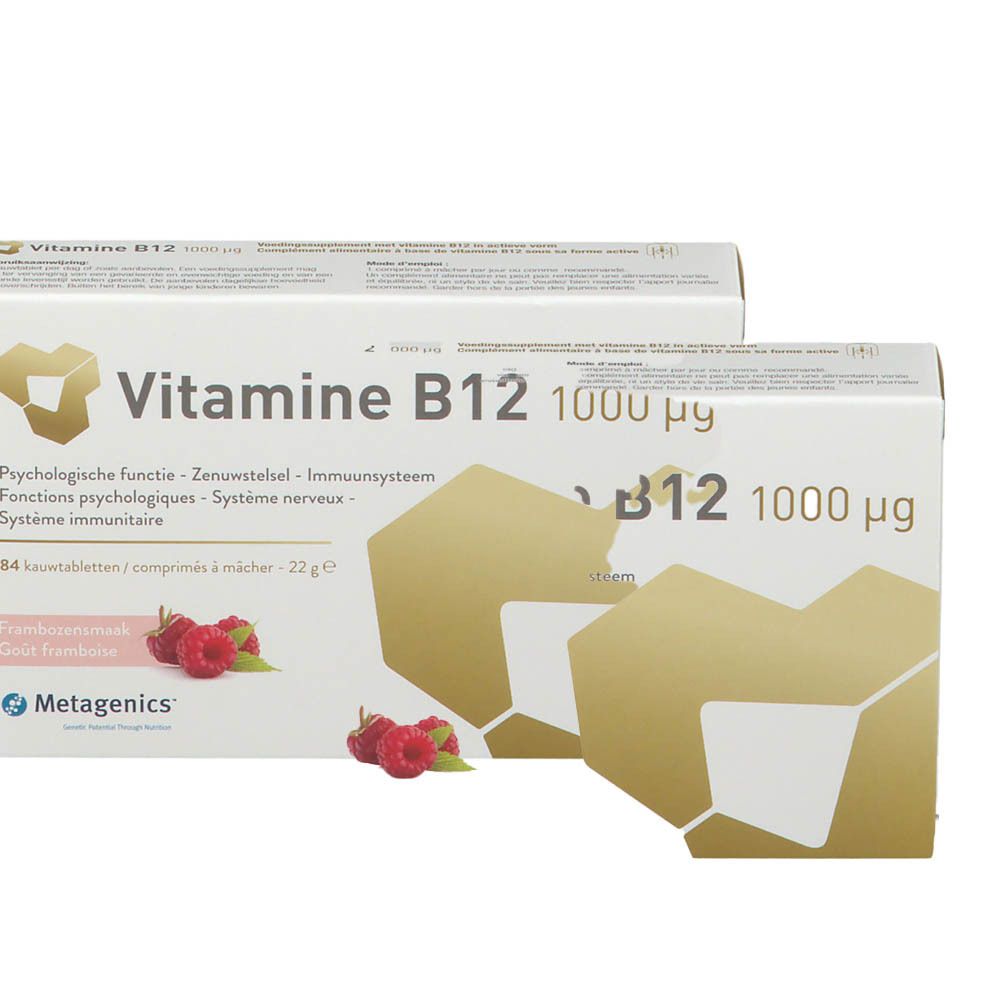 Deux boîtes "Vitamine B12 1000 mcg". Logo doré, image de framboises, texte multilingue. Vue rapprochée.