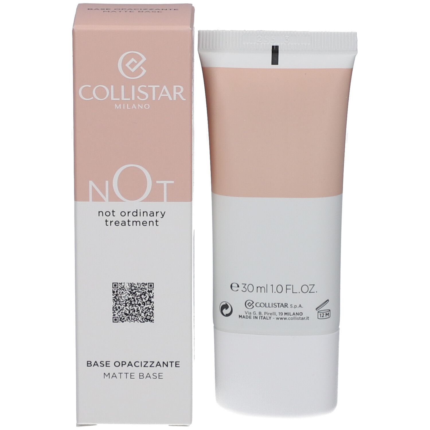 Make-up-Basis und Verpackung. Aufdrucke: Collistar, NOT, not ordinary treatment, BASE OPACCIZZANTE, MATTE BASE.