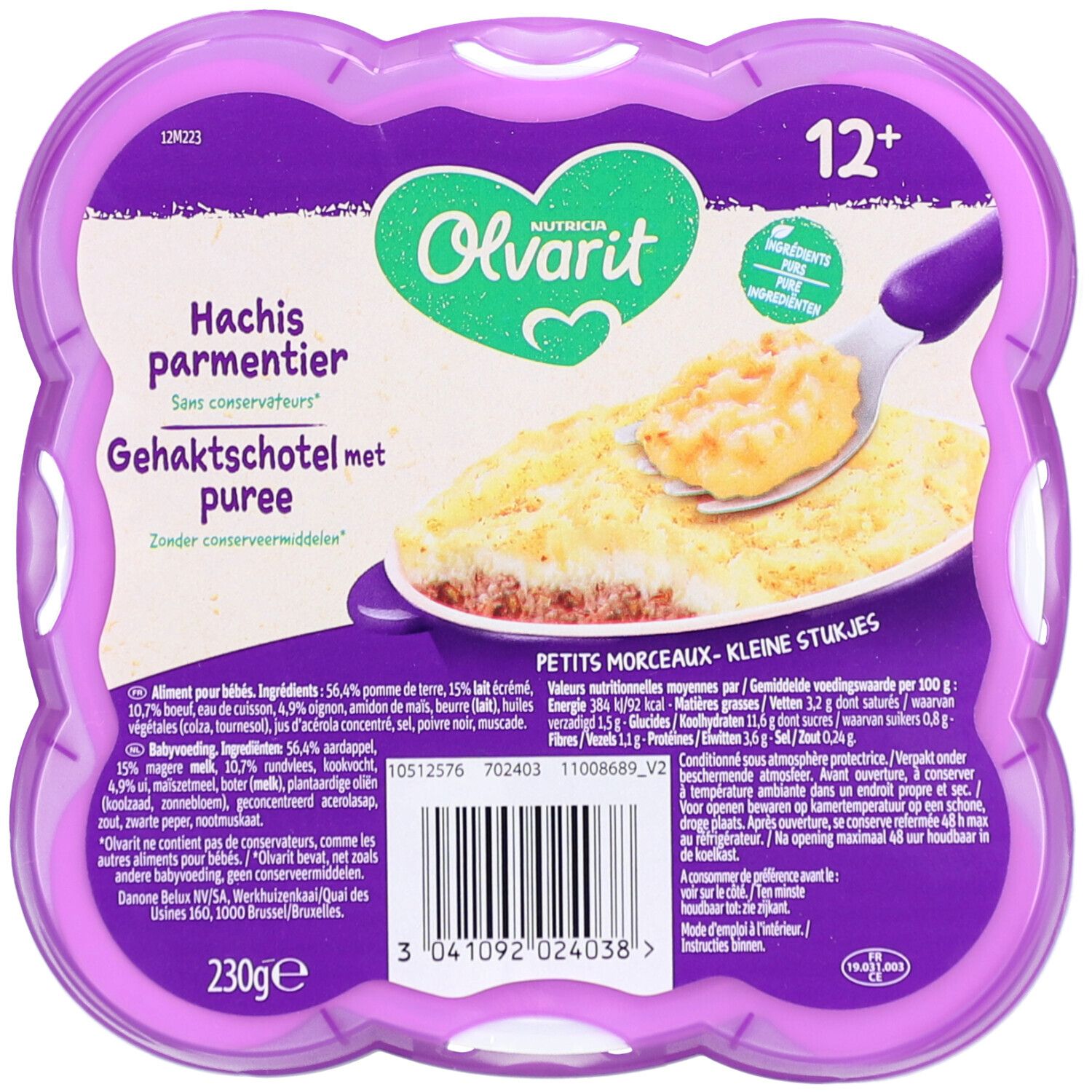 Plat préparé pour bébés. Olvarit Teller 12m+ Hachis parmentier. Emballage avec photo du produit et cuillère.