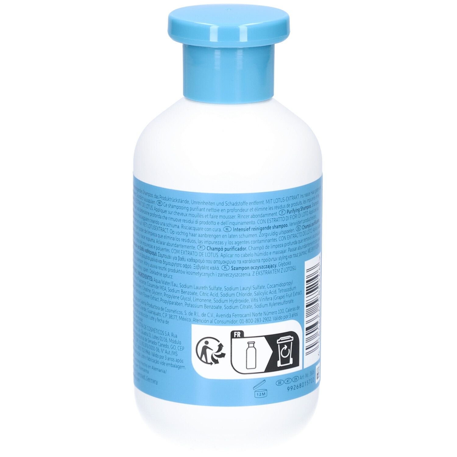 Rückseite der weißen Flasche mit blauem Etikett. Textinformationen, Inhaltsstoffe und Recycling-Symbole. INVIGO Shampoo.