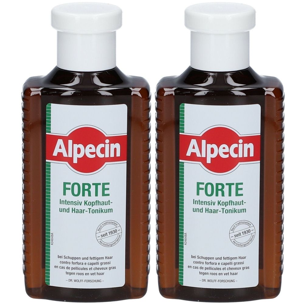 Deux flacons d'Alpecin Forte. Flacons bruns avec bouchon blanc et étiquette. Inscription : Alpecin Forte, tonique intensif pour le cuir chevelu et les cheveux.