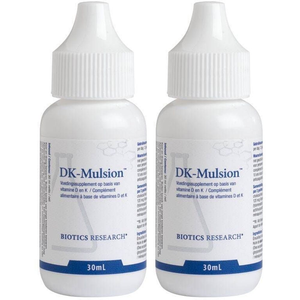 Deux flacons blancs "DK-Mulsion" et "BIOTICS RESEARCH". Chaque flacon a un bouchon blanc et une bande bleue. 30ml.