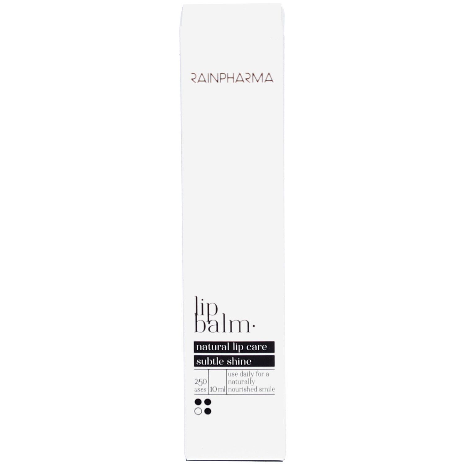 Weiße Verpackung. Aufschrift: RAINPHARMA, Lip balm, natural lip care, subtle shine. Volumen: 10 ml.