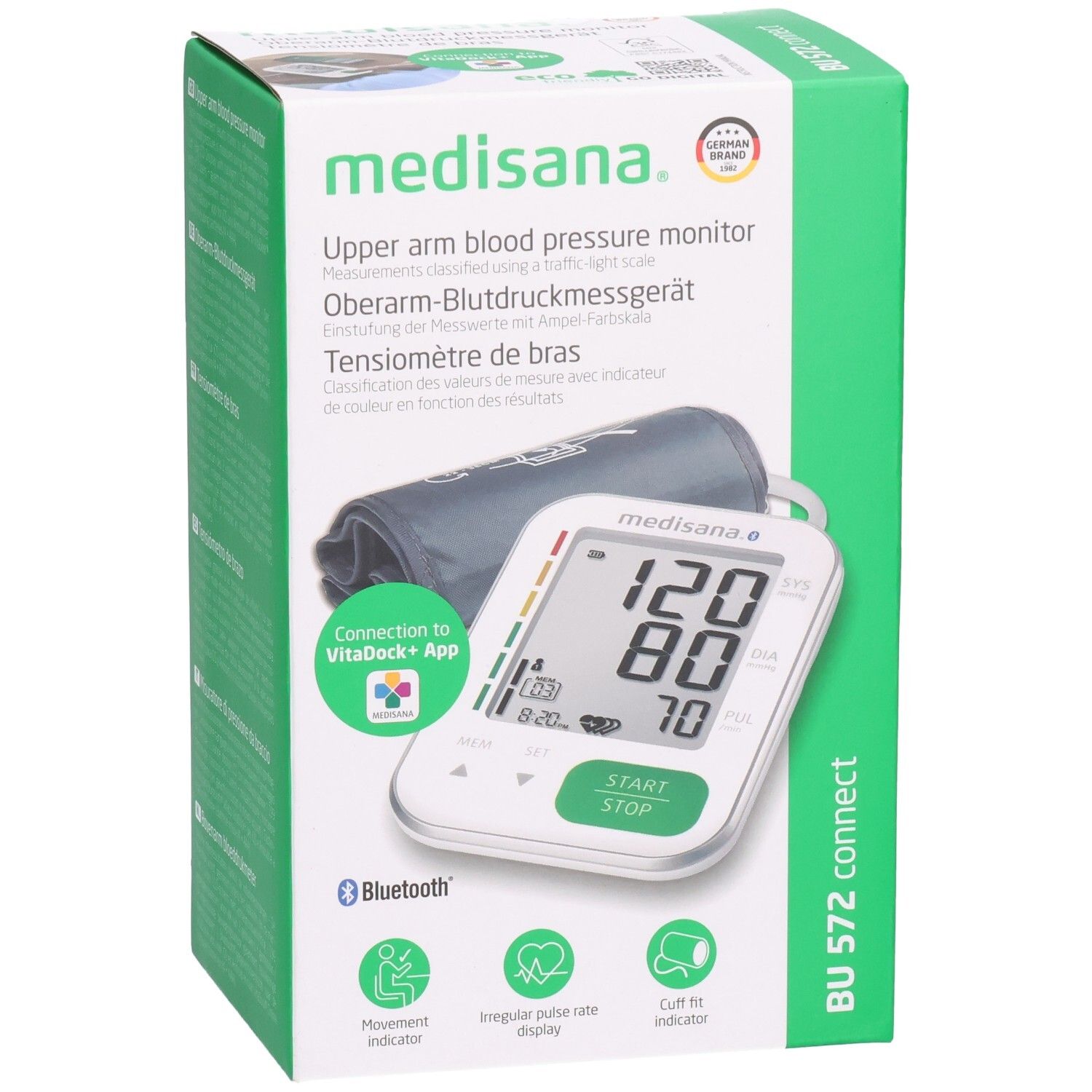 Blutdruckmessgerät in Verpackung. Digitalanzeige mit Werten. Manschette und Gerät abgebildet. Bluetooth-Logo.