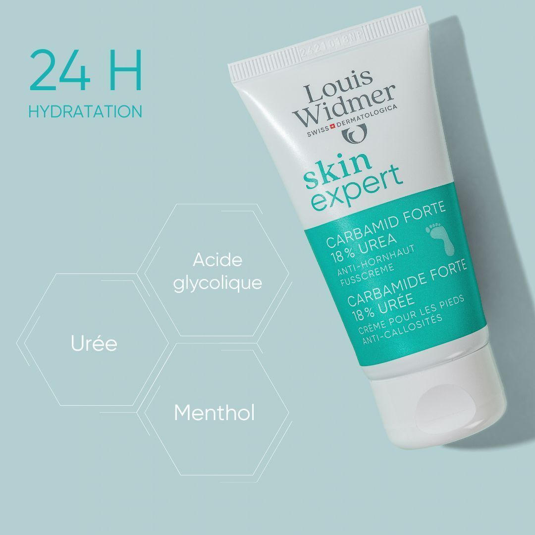 Visage d'une femme divisé en deux zones. Texte Skin Expert et texte sur les soins dermatologiques.