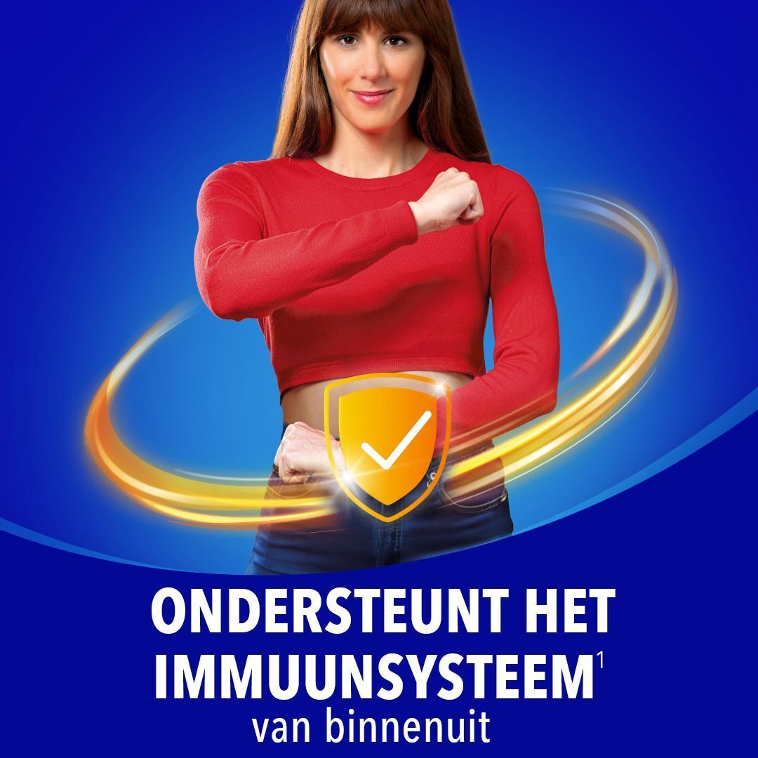 Een hand houdt een rode gummy vast, de aanbevolen dagelijkse dosis is 1 tot 2 gummies.