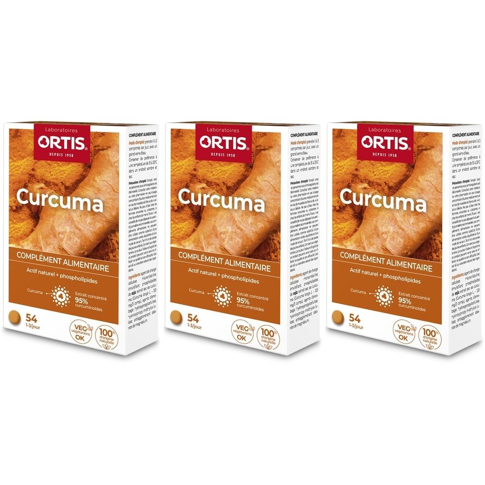 Drie dozen met « Ortis Curcuma ». Opschrift « COMPLEMENT ALIMENTAIRE ». Elke doos toont « 54 » en een « VEG 100 » logo.