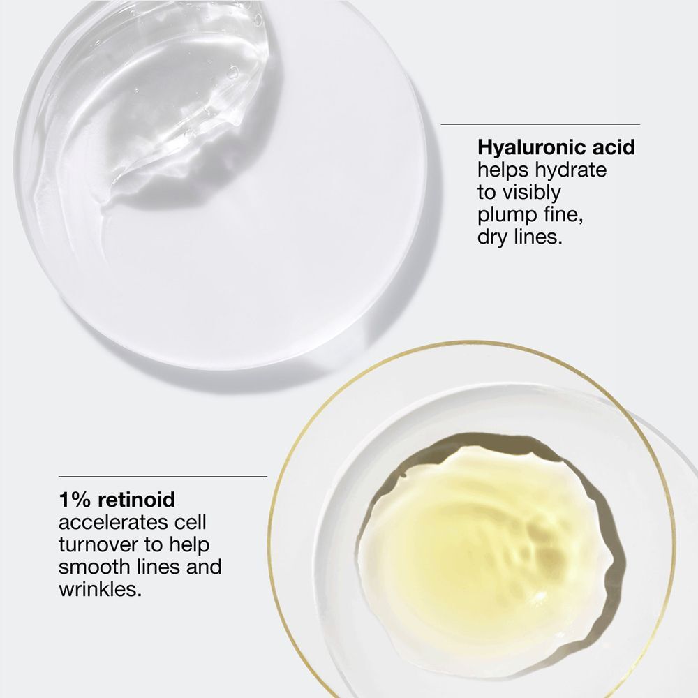 Zwei transparente Flüssigkeiten auf einer weißen Oberfläche. Text: "Hyaluronsäure hilft, feine, trockene Linien sichtbar aufzupolstern".