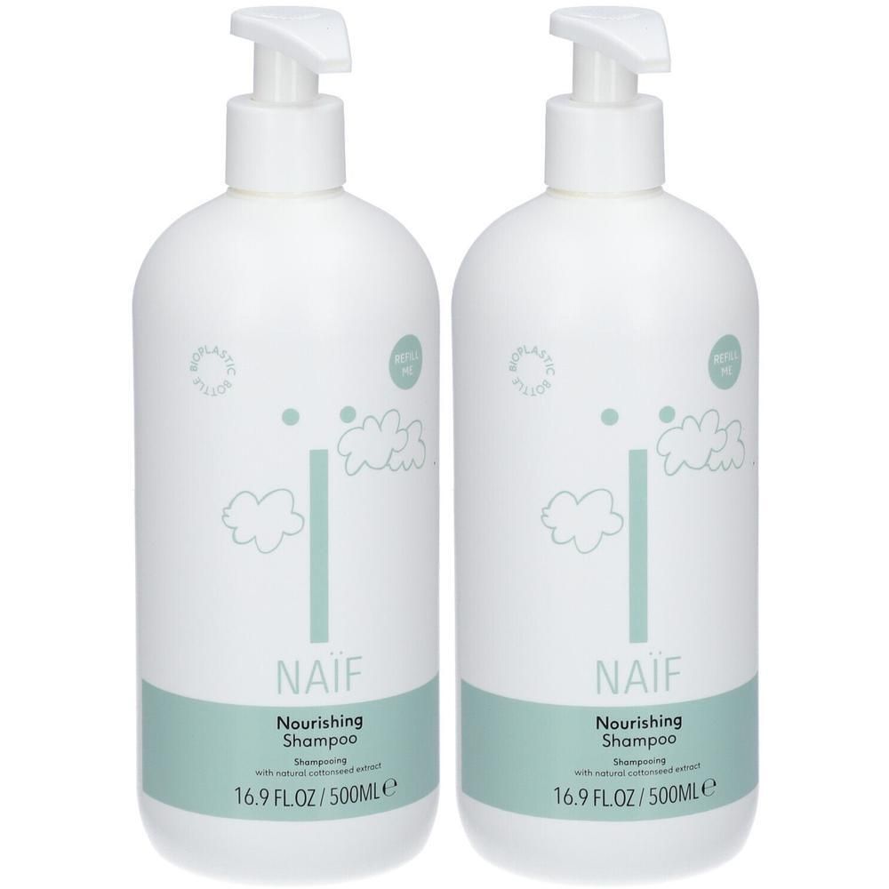 Zwei weiße Flaschen Naïf Shampoo mit Pumpverschluss. Aufschrift: Naïf, Nourishing Shampoo, 16.9 FL.OZ/500ML.