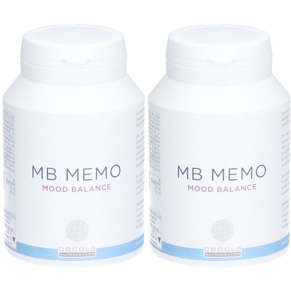 Twee witte flessen met deksels. Opschrift: MB MEMO MOOD BALANCE. Logo en tekst: Decola Nutritrion.