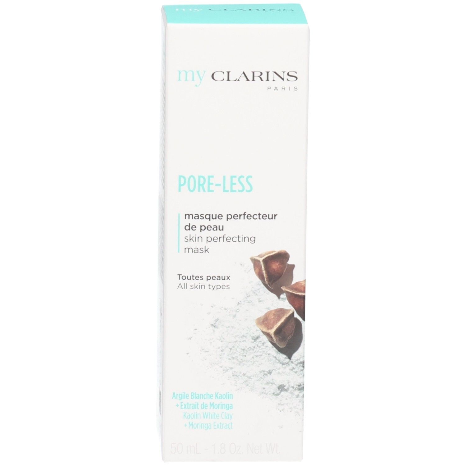 Clarins Pore-Less Maskenverpackung mit Kakaobohnen- und Ton-Motiv.