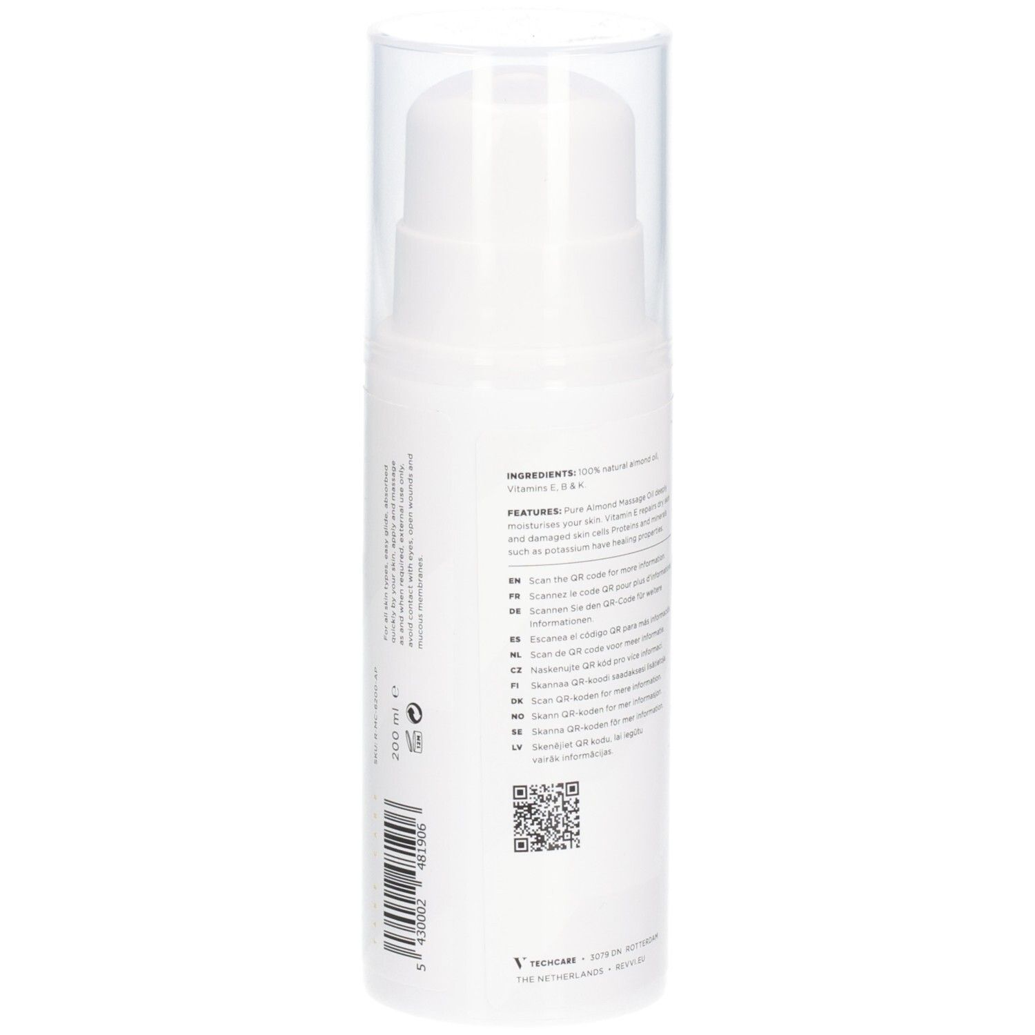 Weiße Flasche mit Text und QR-Code. Aufschrift: RÉVVI Pure Almond Massage Oil. Mit Spenderkopf.