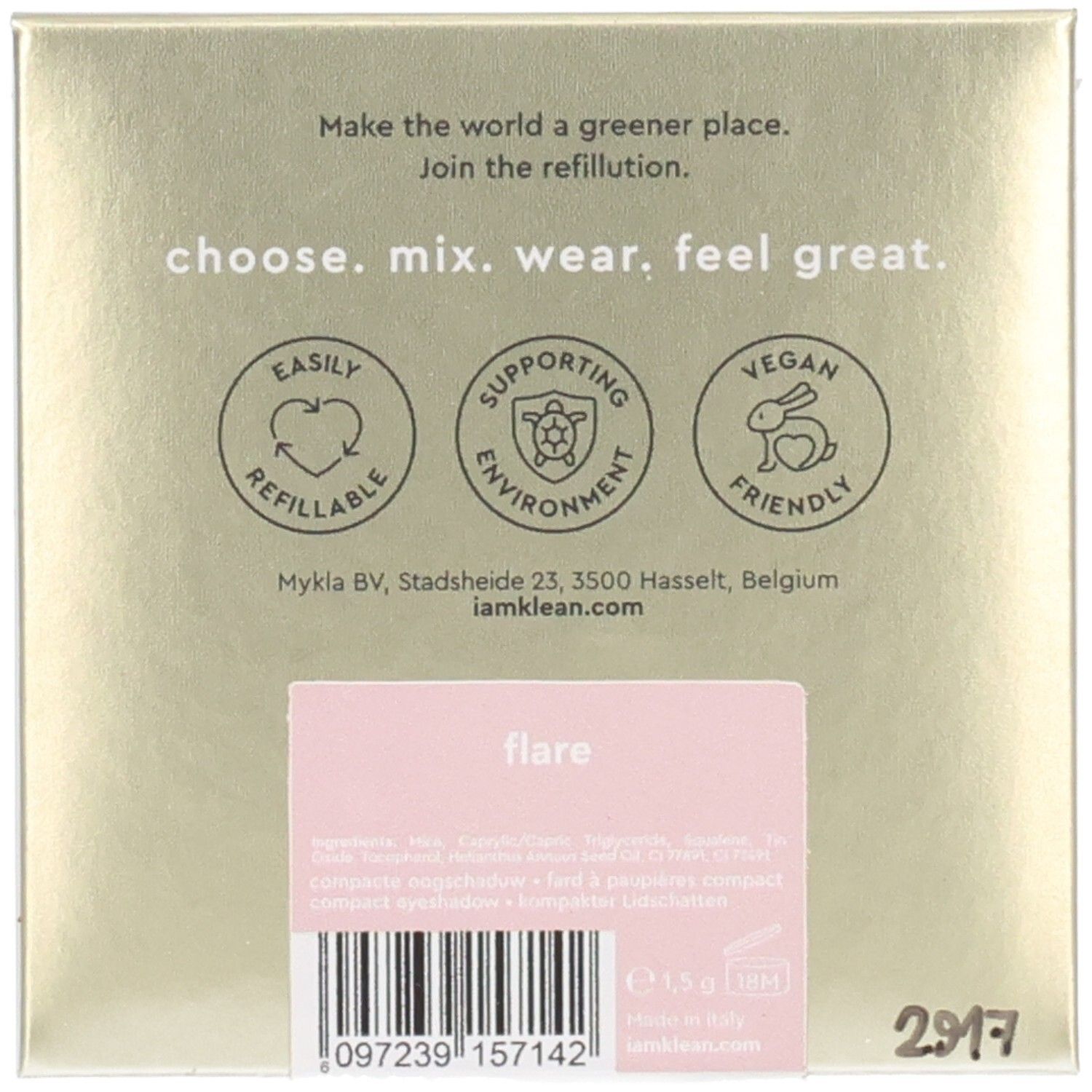 Rückseite der Lidschattenverpackung. Text: choose. mix. wear. feel great. Logos: nachfüllbar, umweltfreundlich, vegan. Aufkleber: flare.