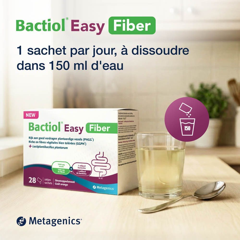Boîte Bactiol Easy Fiber, verre d'eau, cuillère. Texte : '1 sachet par jour, à dissoudre dans 150 ml d'eau'.