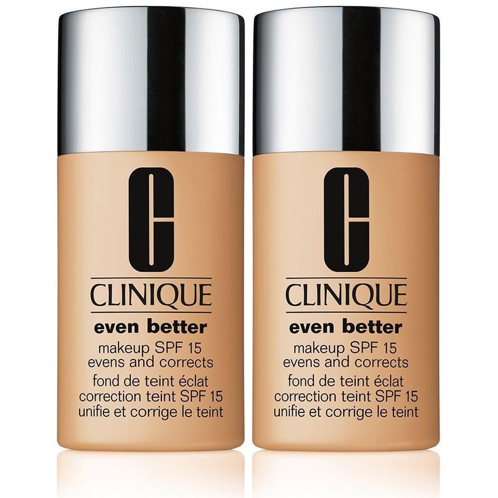 Zwei Flaschen CLINIQUE Even Better Make-up SPF 15 in Farbton CN 74 Beige.